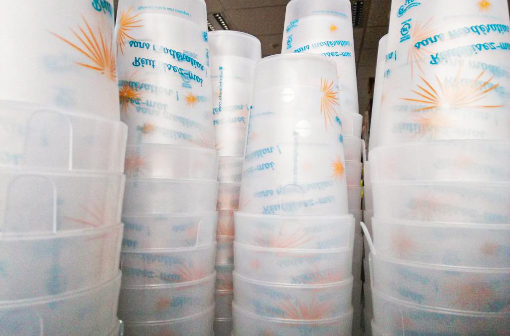 Des kits de 500 gobelets réutilisables distribués par la Ville