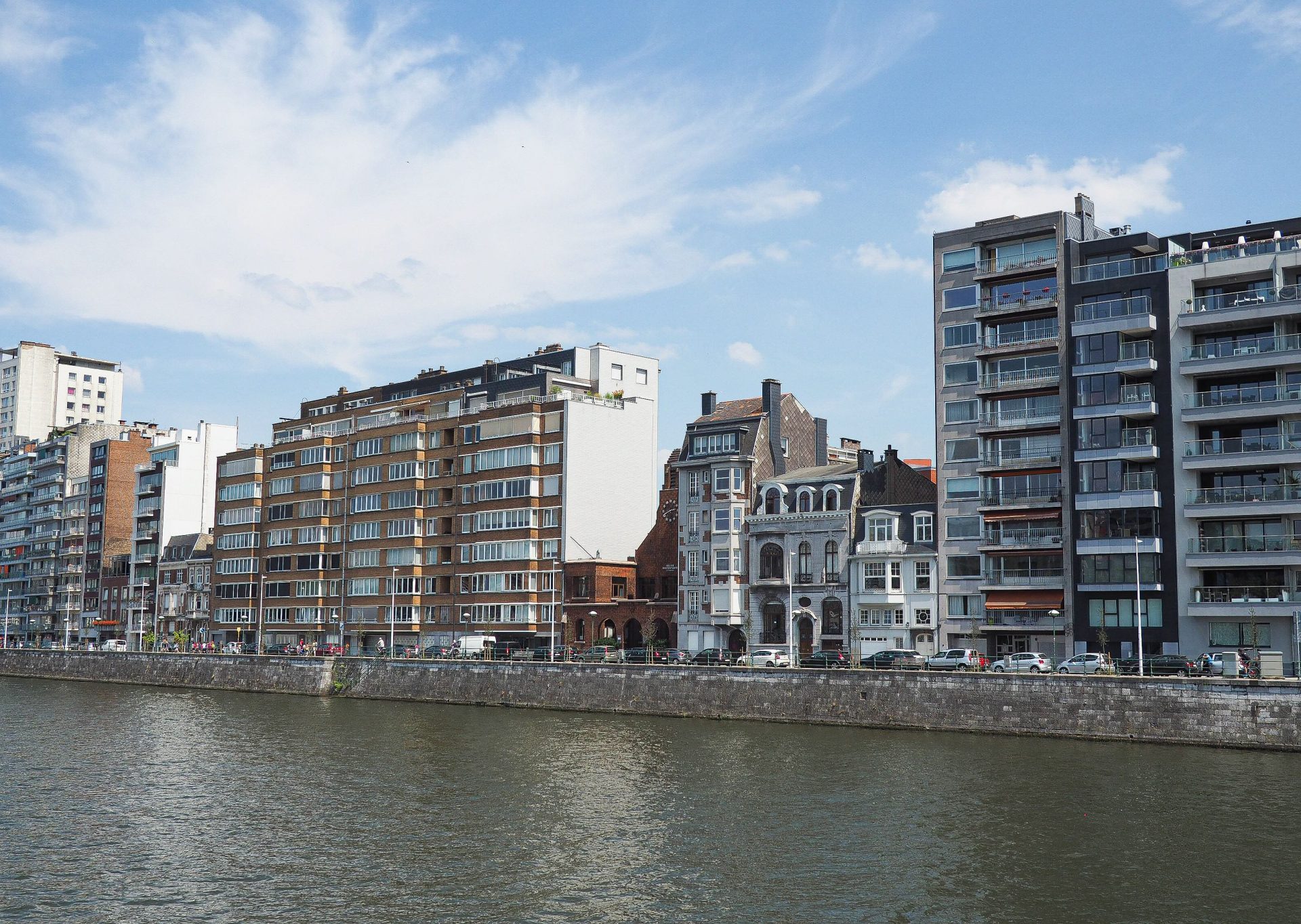 Traquer les immeubles inoccupés à Liège en utilisant les données de consommation d’eau et d’électricité ?