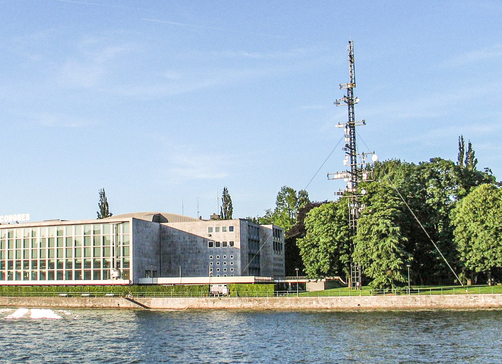 Boverie: la tour cybernétique va de nouveau être confondue avec une « antenne GSM »