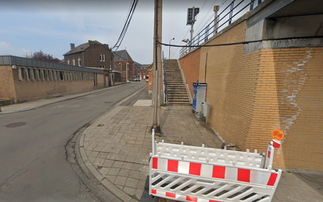 Travaux du tram: finalisation du pavage rue du Viaduc