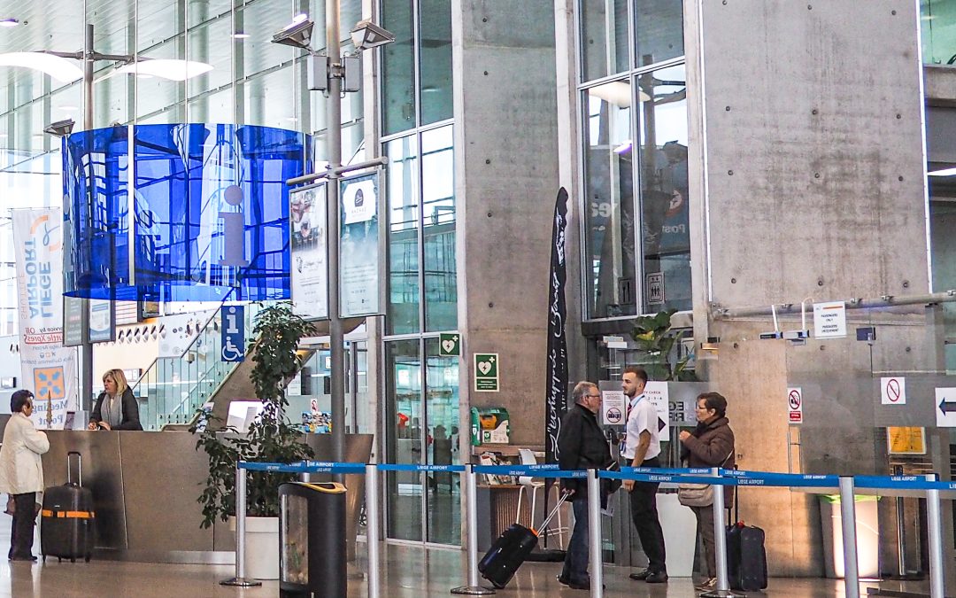 Arrêt temporaire des saisies de drogue à Liege Airport: un fonctionnaire volerait dans le stock
