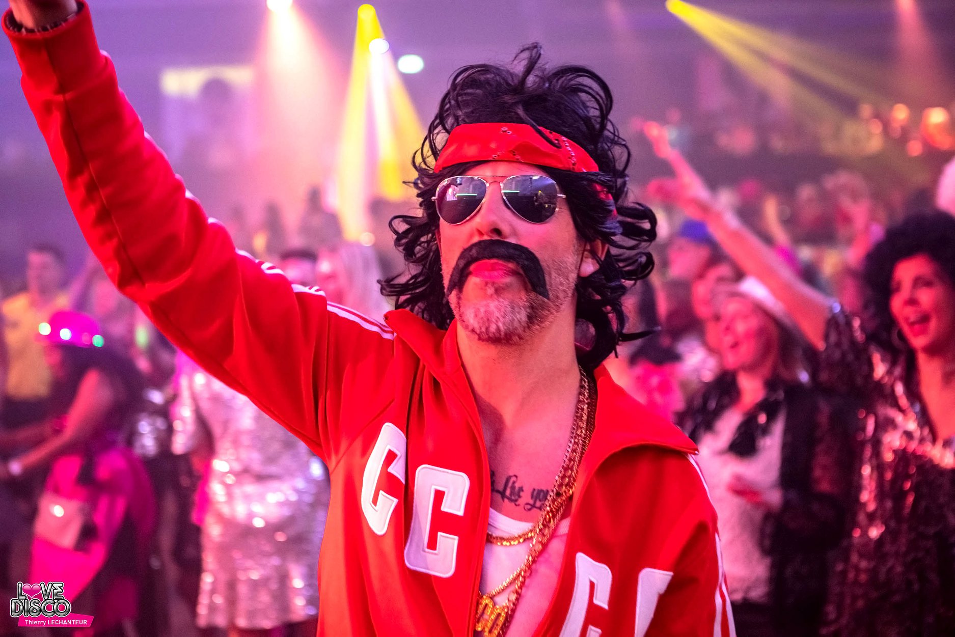 Ce samedi c’est méga-soirée disco au Country Hall