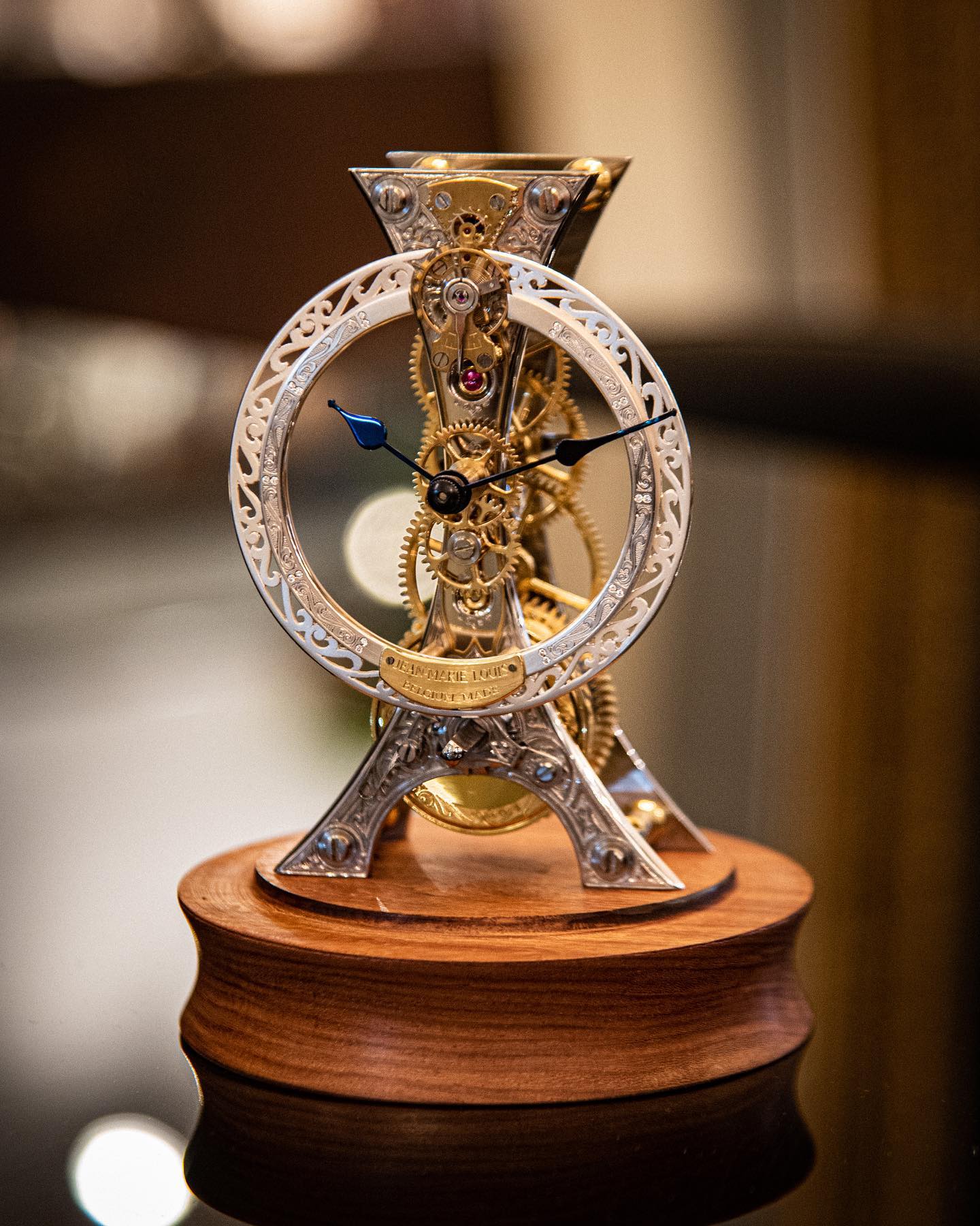 Le maître-artisan horloger Jean-Marie Louis a dévoilé son horloge d’exception: elle a nécessité trois années de travail