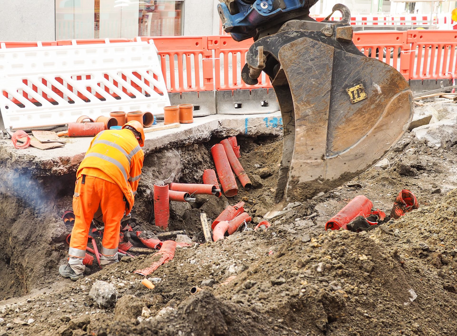 Deux fois et demi plus d’ouvriers s’activent actuellement sur le chantier du tram