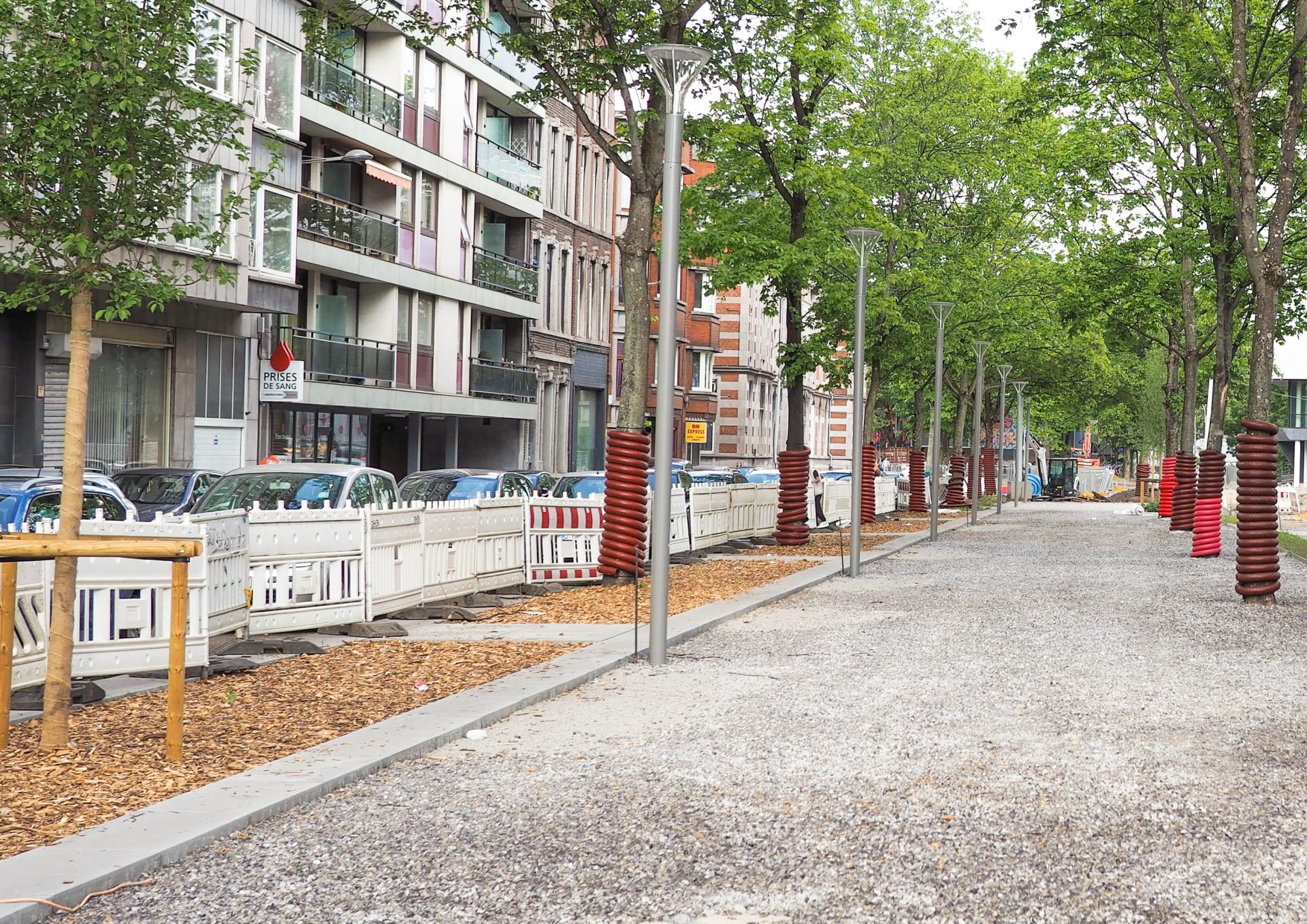Pose d’un nouveau revêtement de chaussée boulevard de la Constitution
