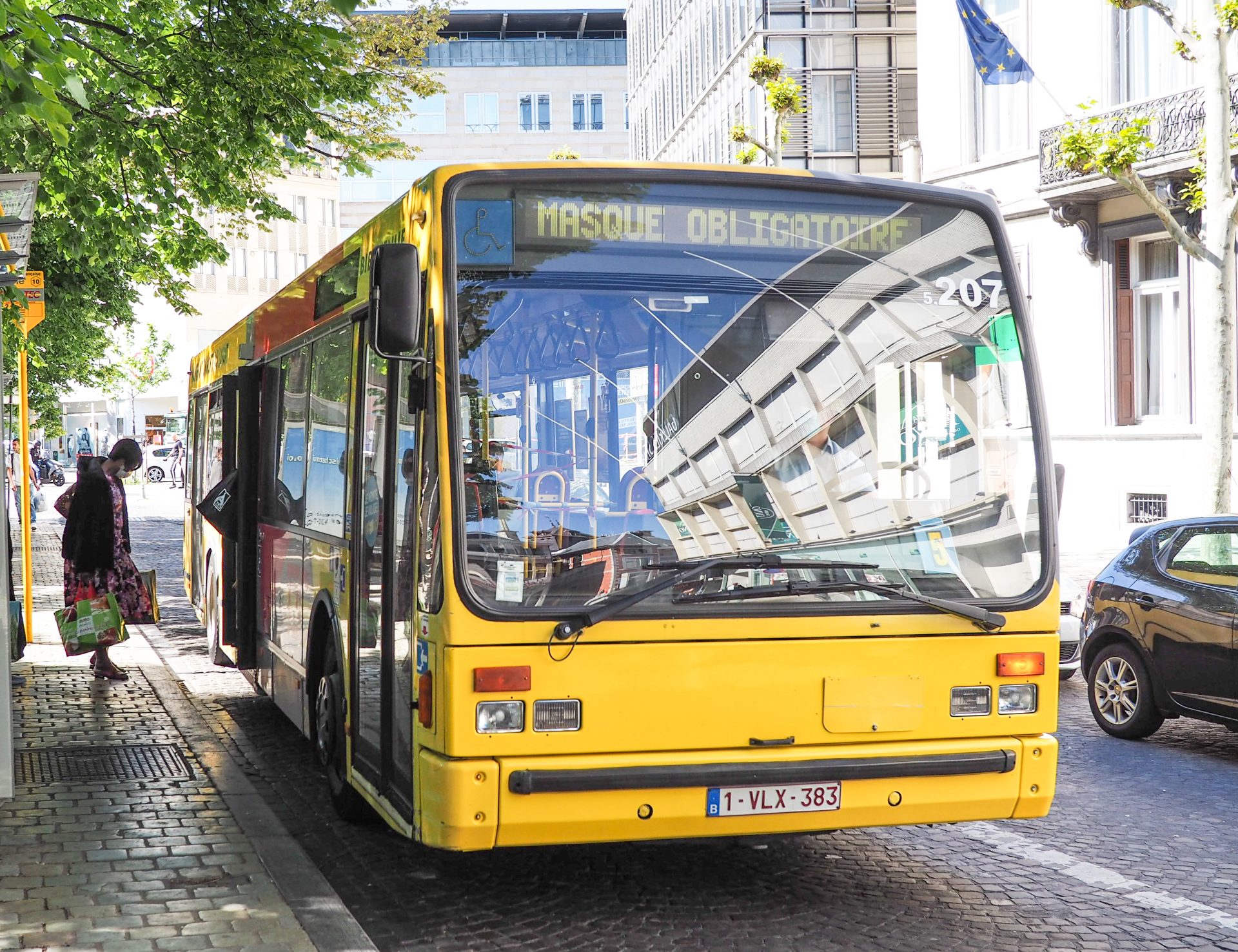 Vous ne verrez plus ces bus VanHool dans les rues de Liège: le dernier ira au musée