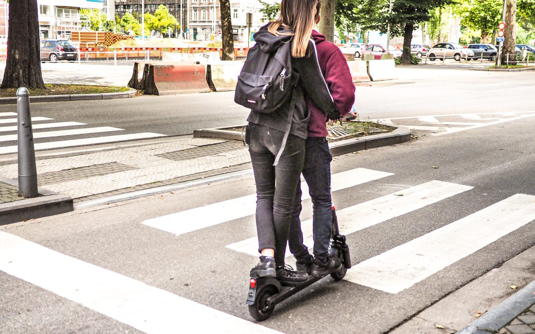 Nouvelles règles pour les trottinettes électriques: il faut 16 ans et on ne peut plus être à deux dessus