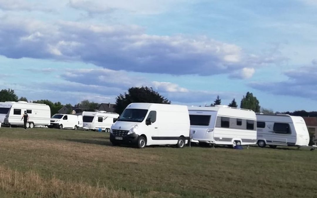 Les gens du voyage quittent le camping des Ardentes