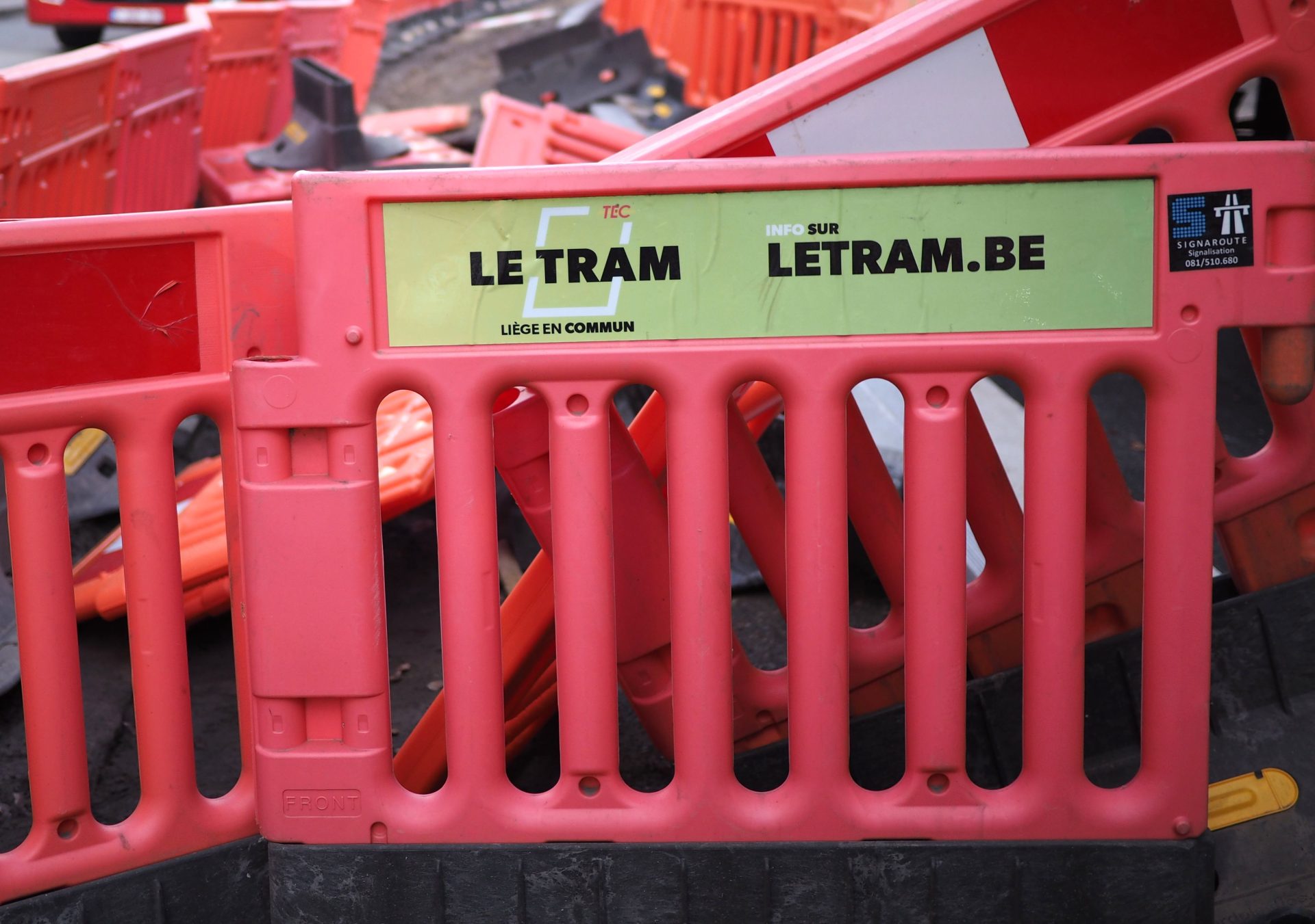 Travaux de voirie quai de la Batte et place Saint-Barthélemy pour le tram