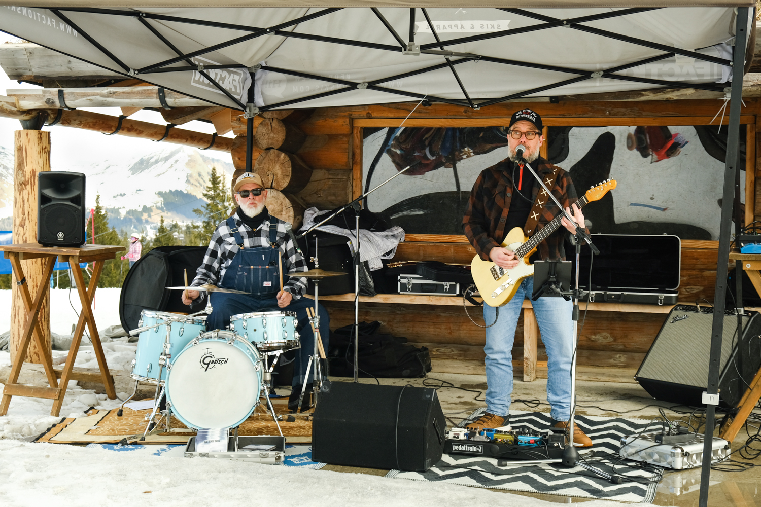 Un groupe de rock liégeois ensorcelle les pistes de ski des Diablerets en Suisse
