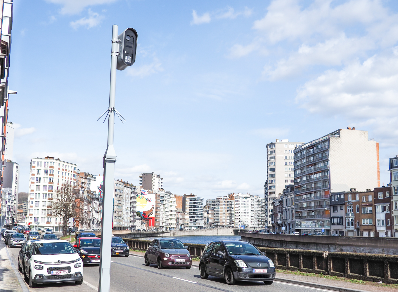 Le triple radar sur le quai près de la Médiacité au chômage depuis son installation il y a 2 ans