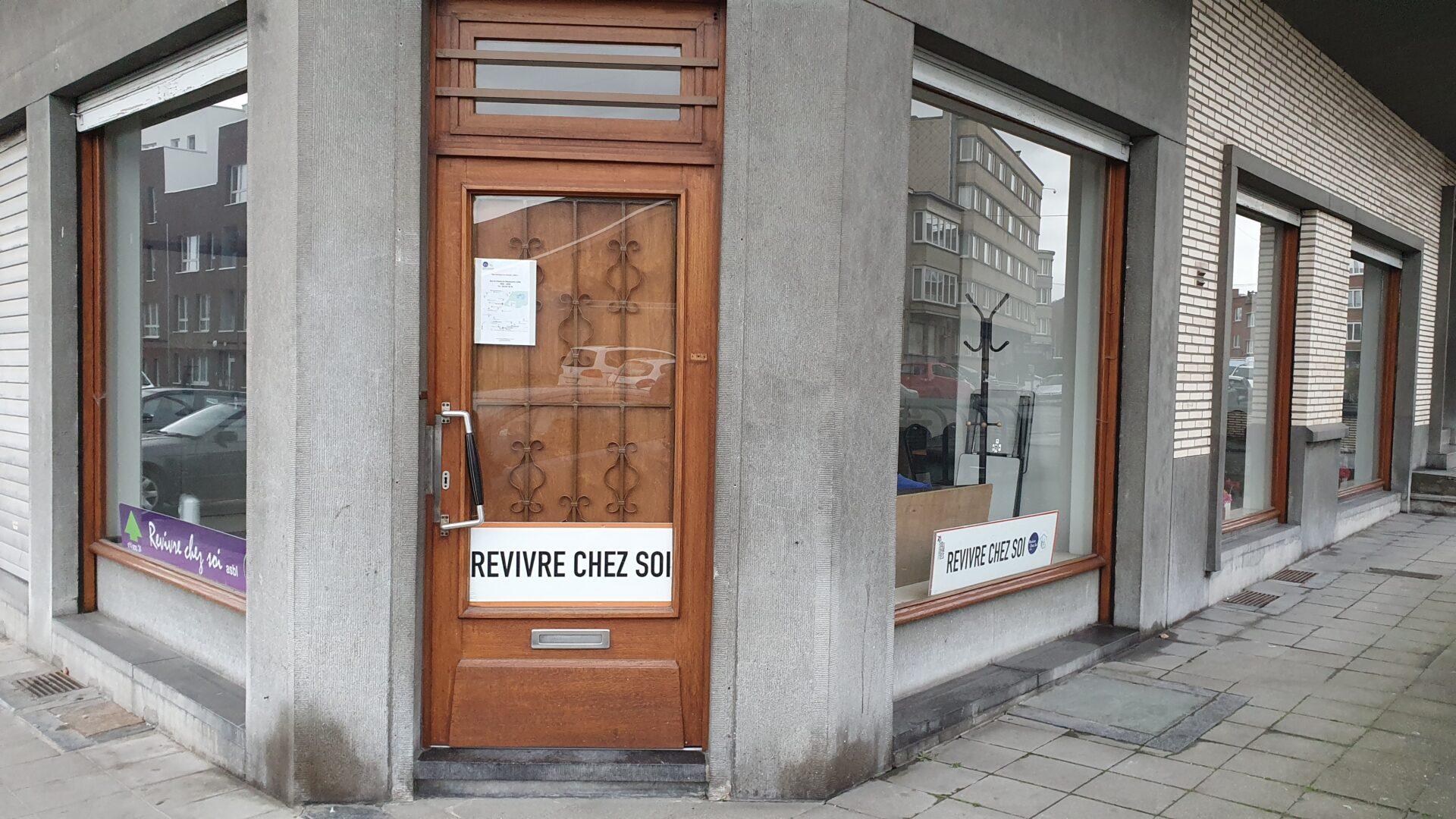 Les 17 licenciements à l’ASBL « Revivre chez soi » suspendus temporairement