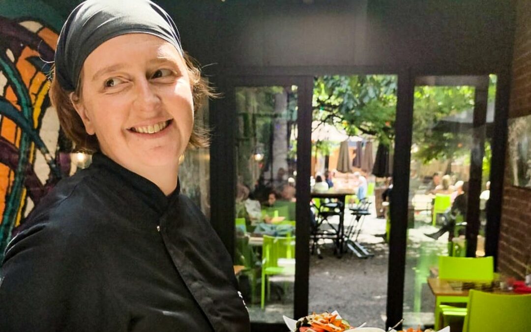 La restauratrice de Côté cour Côté jardin, qui avait offert plus de 10.000 repas aux sinistrés en une journée, fait faillite