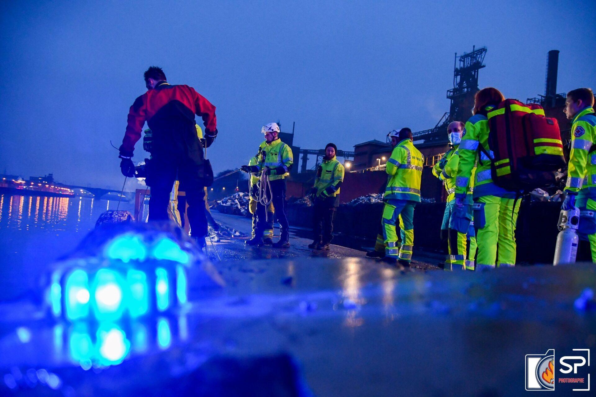 Seraing: une dame plonge dans La Meuse avec sa voiture et met fin à ses jours