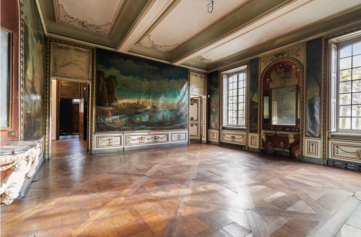 La Ville demande le classement du superbe hôtel particulier en vente 1.750.000€ au Mont-Saint-Martin