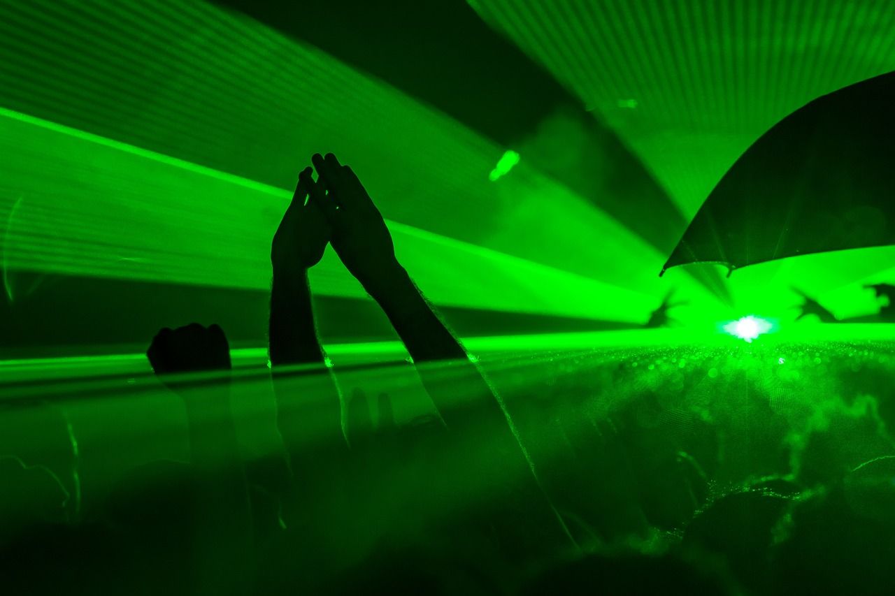 Une rave party rassemble 2.000 fêtards à Bierset: la police n’est pas intervenue