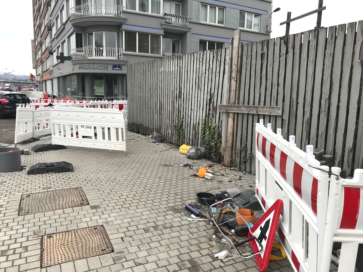 Un dépotoir envahi par les rats préoccupe des riverains dans le quartier Saint-Léonard