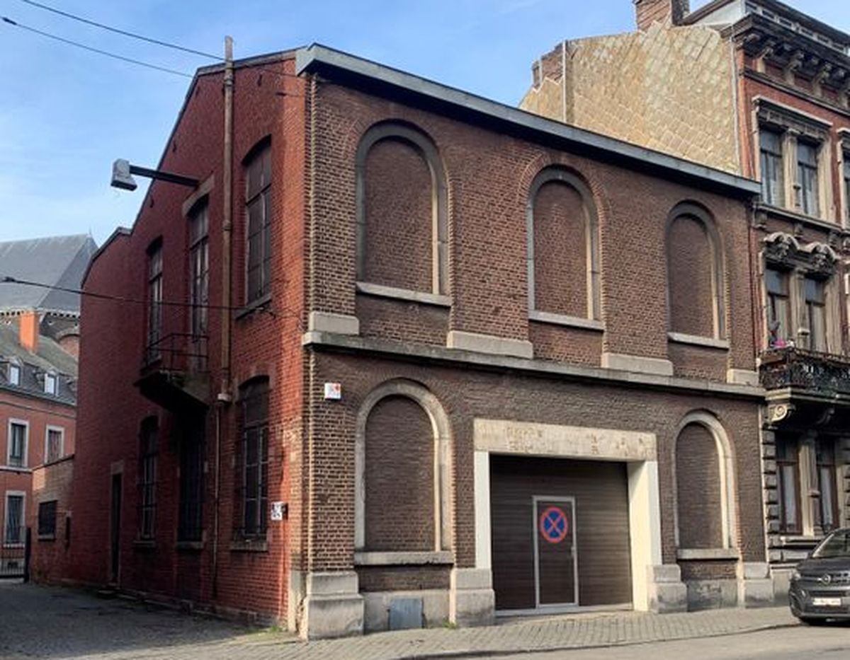 Projet de manufacture de cadres de vélos dans un ancien entrepôt de la Ville en Outremeuse