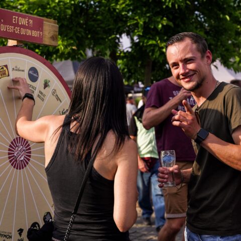 Le Summer Beer Lovers’ Festival revient place Saint-Lambert: plus de 100 bières artisanales à découvrir