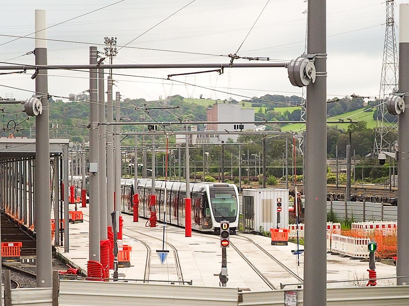Première sortie et premières possibilités de photos pour le tram liégeois ce mardi à Droixhe