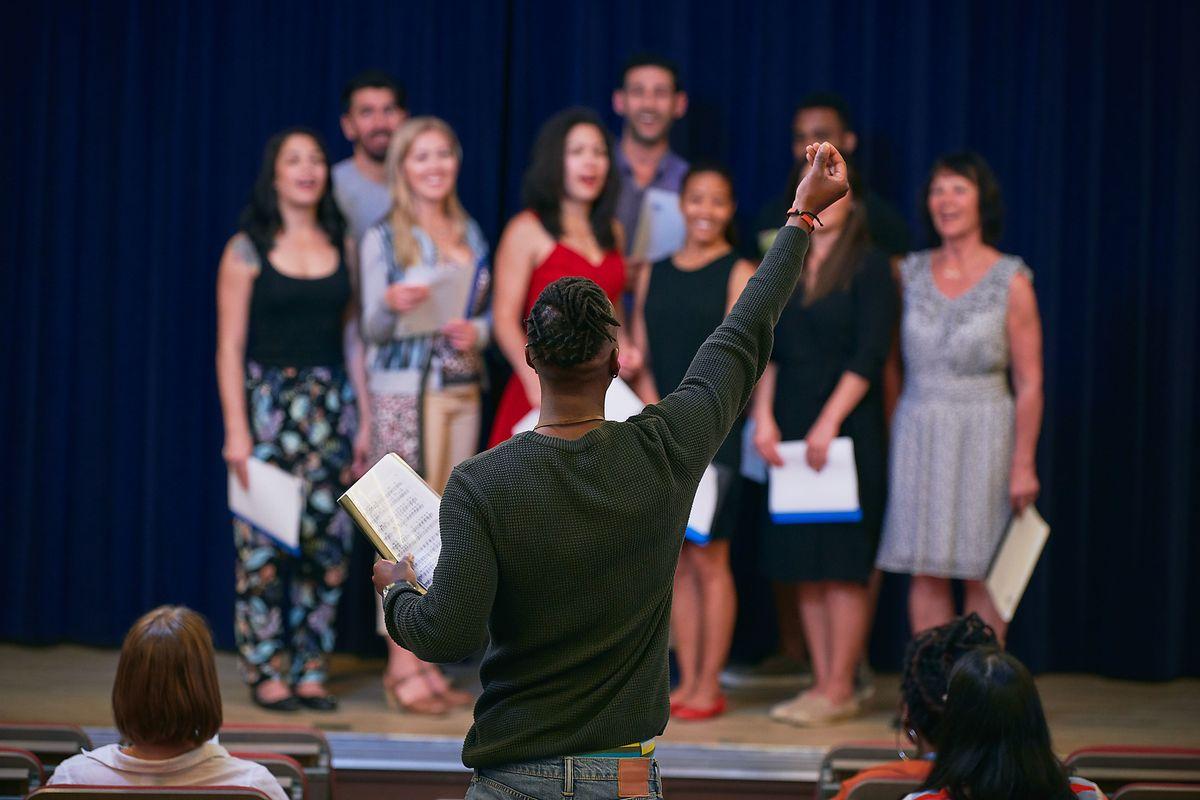L’Opéra de Liège cherche des jeunes amateurs de chant avec ou sans formation académique pour créer un choeur