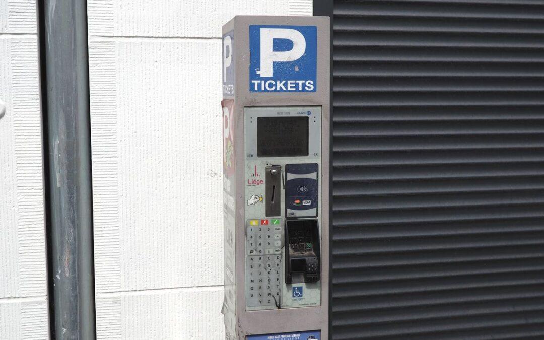Une demi-heure de stationnement public gratuit pendant les fêtes