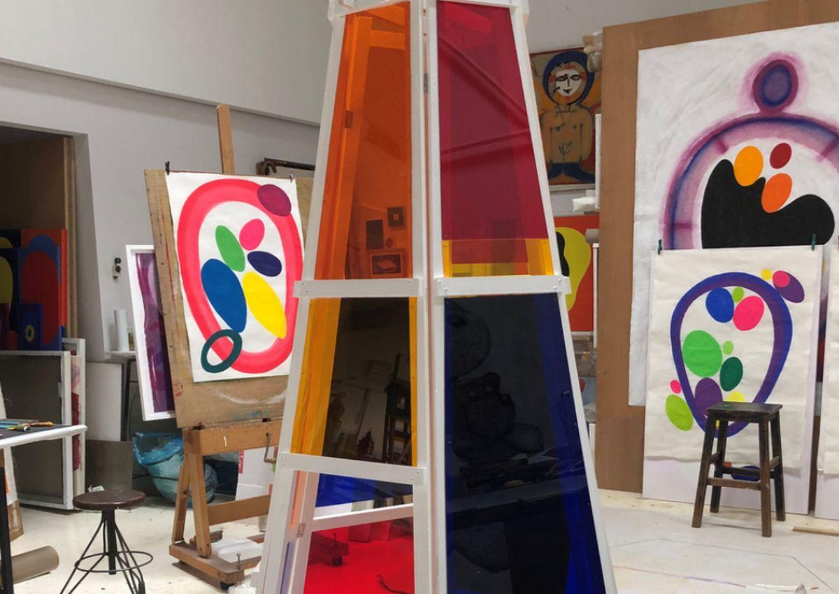 Une exposition d’art contemporain, entièrement imaginée et conçue pour les enfants, centrée sur les couleurs et la lumière