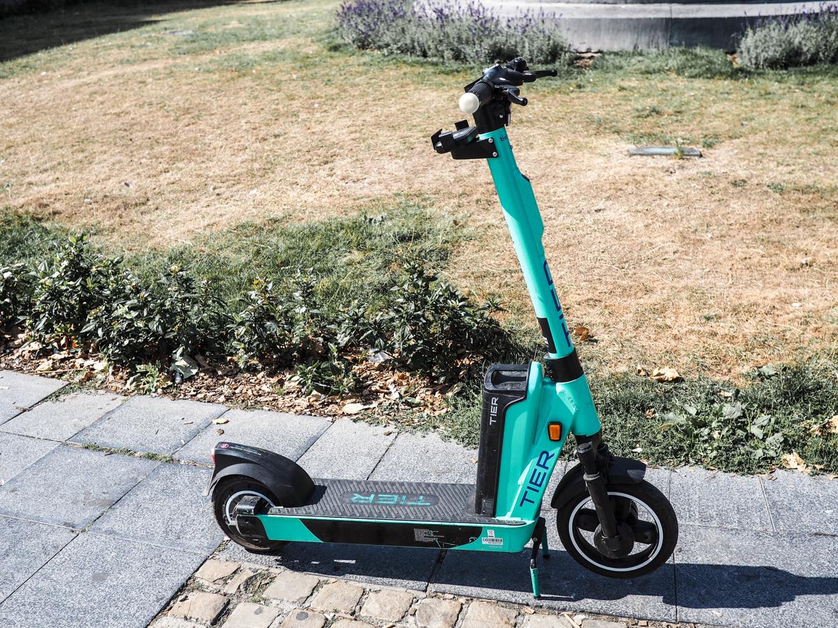Les trottinettes et vélos électriques Tier vont disparaître des rues