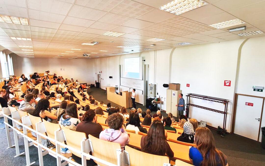 Arrêt de travail au campus “Rivageois” de la haute école Charlemagne: la fusion avec la HEL redoutée