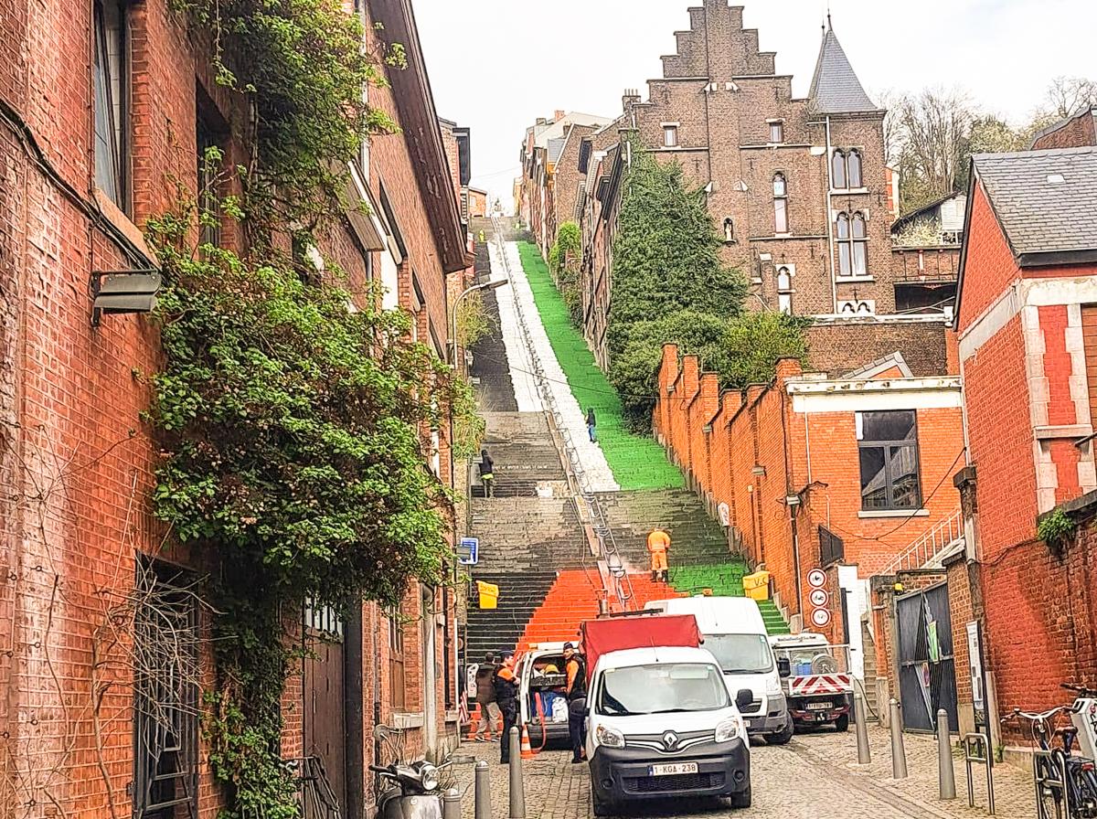 « Le double discours de certains est à vomir! », réagit l’échevine Defraigne après l’action Palestine Montagne de Bueren