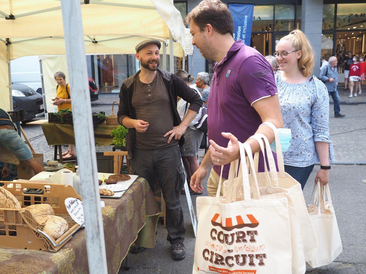 Marchés « Court-Circuit »: ça recommence ce jeudi place Cathédrale