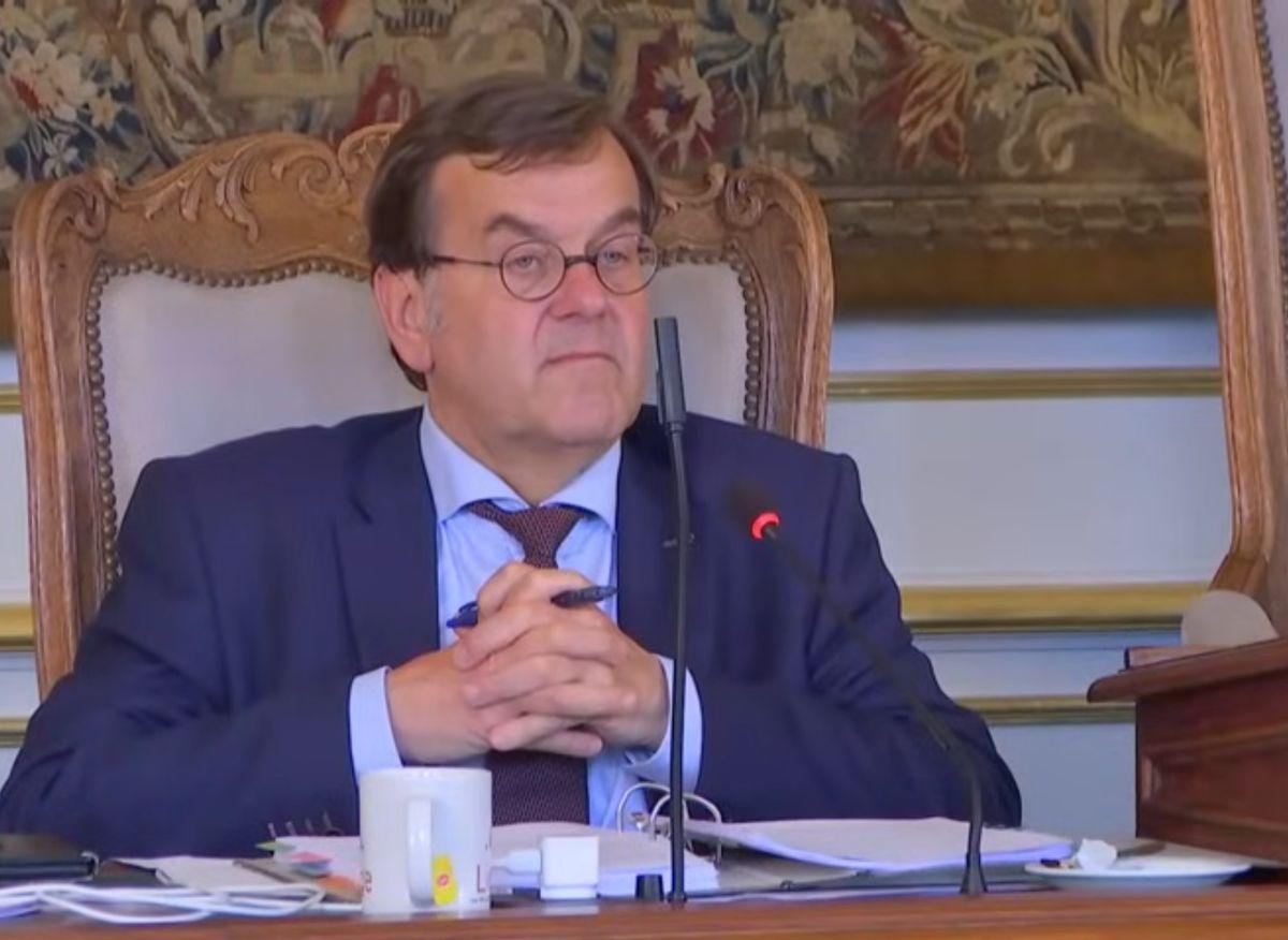 « Connasse »: le bourgmestre ne s’est toujours pas excusé auprès du PTB