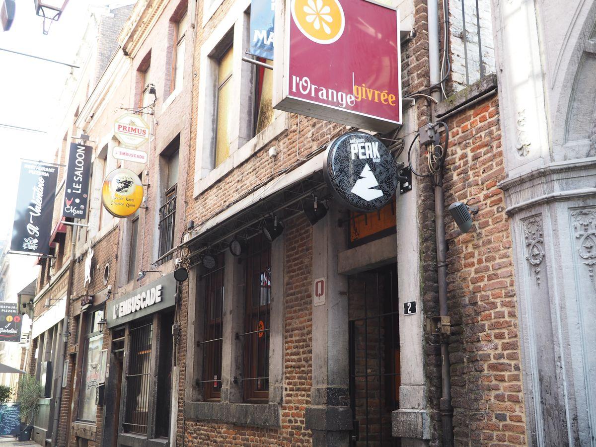 Le café du Carré « L’Orange givrée » est en faillite