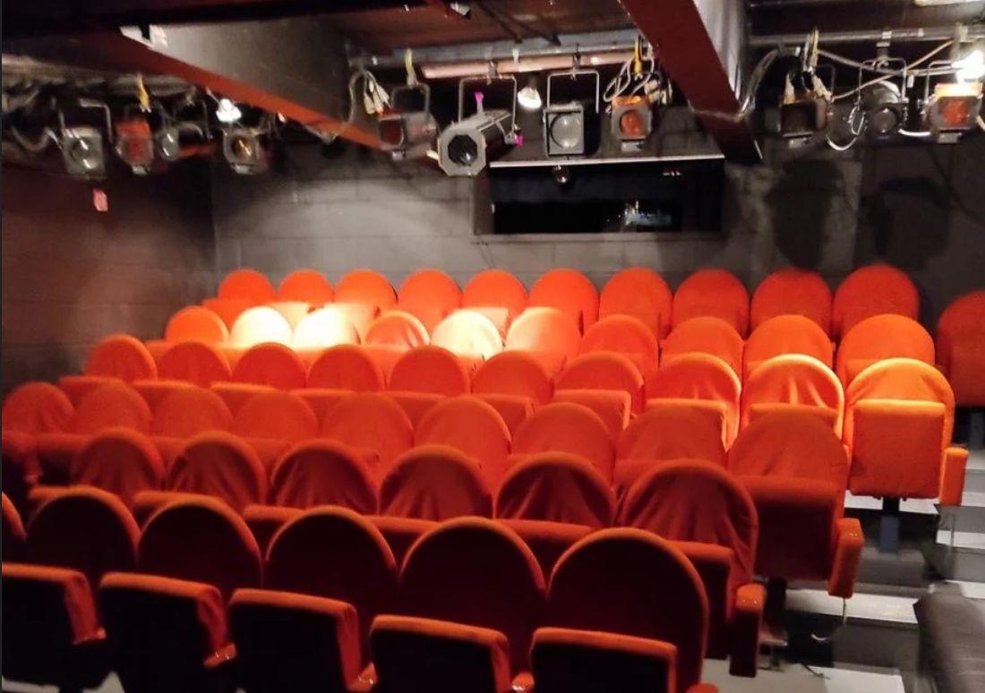 Une soirée chantée au théâtre, au profit du Foyer des Orphelins de Liège