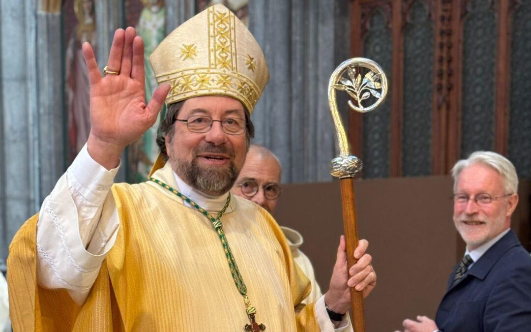 Le nouveau pape célébré en la cathédrale Saint-Paul