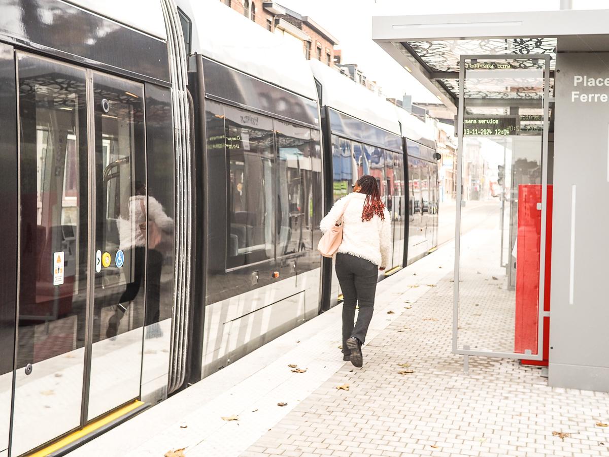 Les tickets de tram plus chers aux bornes qu’en version électronique