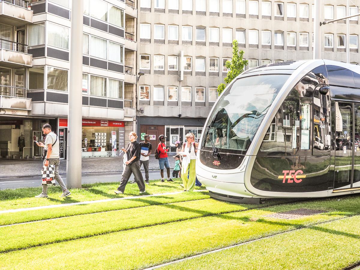 Pourquoi les pannes de tram ont-elles eu lieu vendredi passé? Le TEC répond