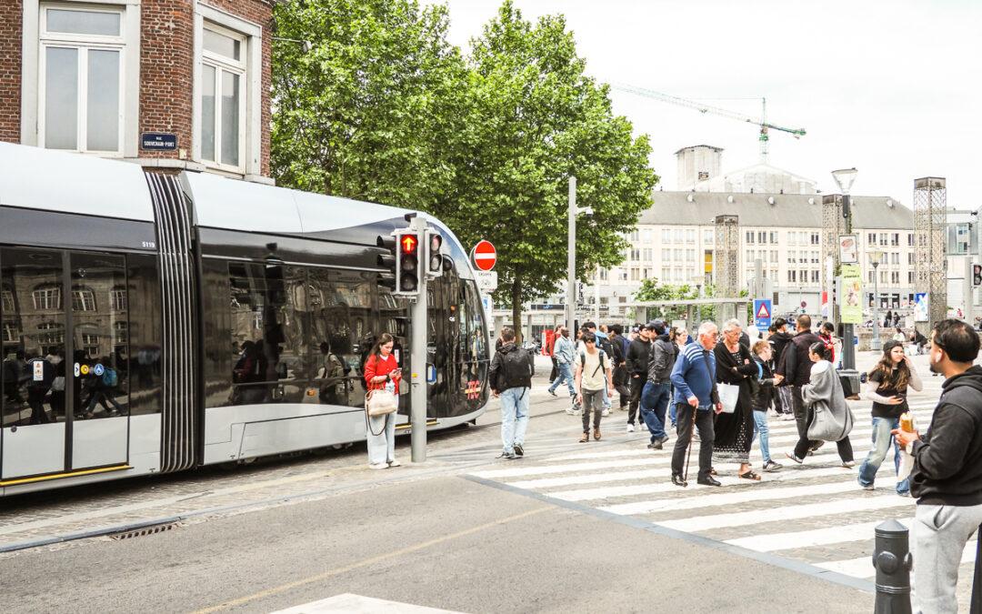 Succès du tram: 35.000 à 40.000 passagers par jour, mais avec des retards par rapport aux temps affichés