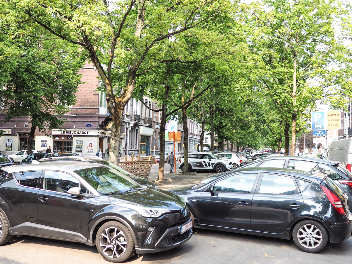 Le stationnement va devenir payant dans les quartiers de Fragnée et d’Outremeuse: le PTB regrette le quasi triplement de la zone avec horodateurs