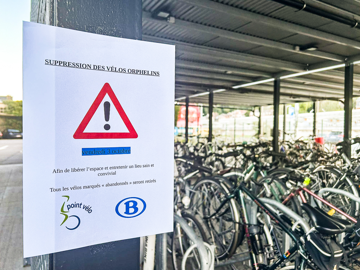 Les vélos abandonnés depuis trop longtemps sur le parking de la gare des Guillemins vont être retirés