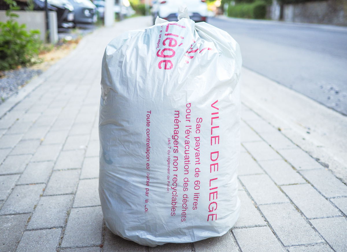 La taxe « poubelles » augmente, avec un ajustement dans le nombre de sacs distribués