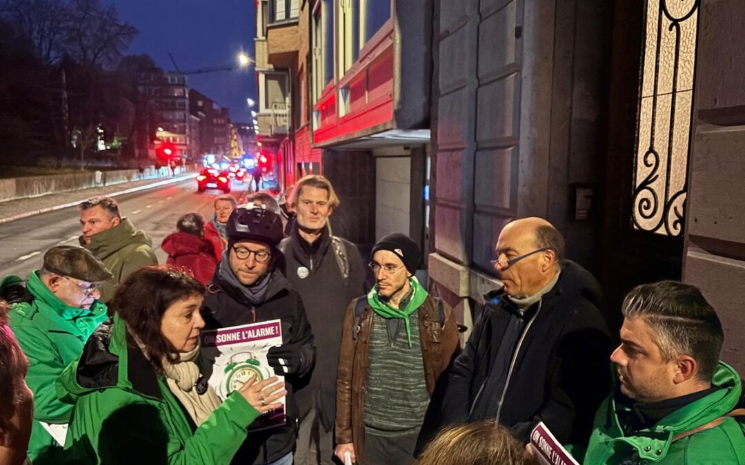 Le député et conseiller communal Olivier de Wasseige « réveillé » par le syndicat à son domicile