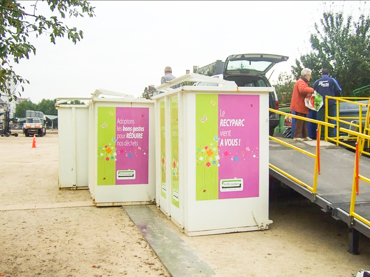 Encombrants, appareils électriques et déchets divers: connaissez-vous le Recyparc mobile qui tourne dans les quartiers ?