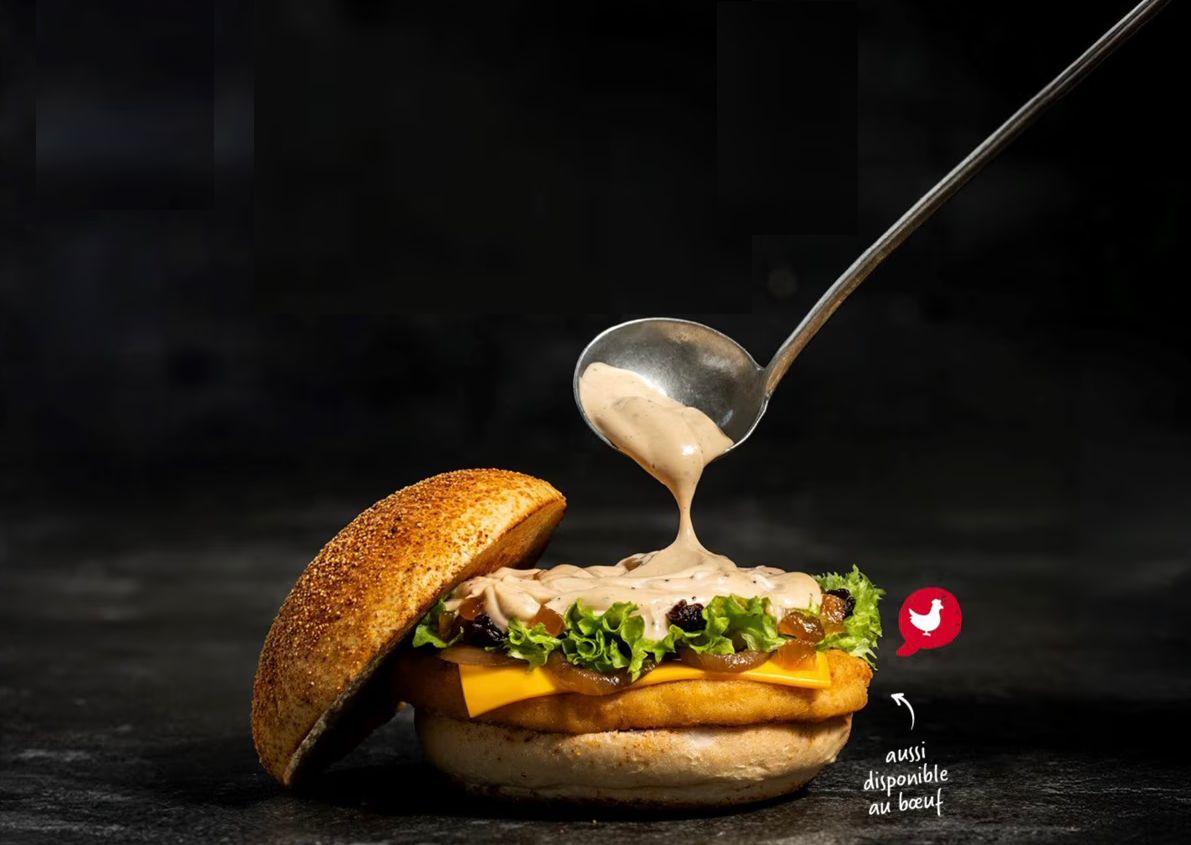 Quick propose un burger avec une nouvelle sauce au sirop de Liège