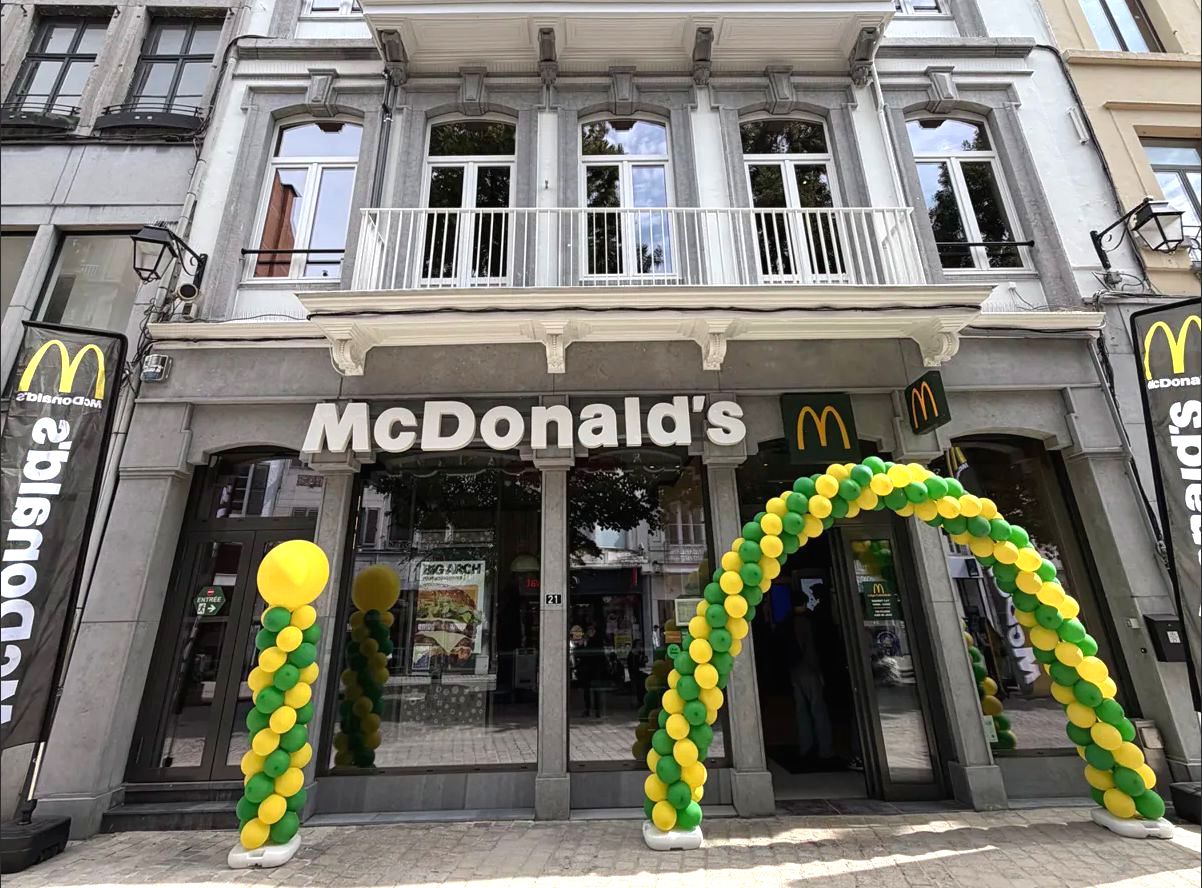 Le nouveau Mc Donald’s inauguré hier au centre-ville, en Vinâve d’Ile, ouvrira jusqu’à minuit