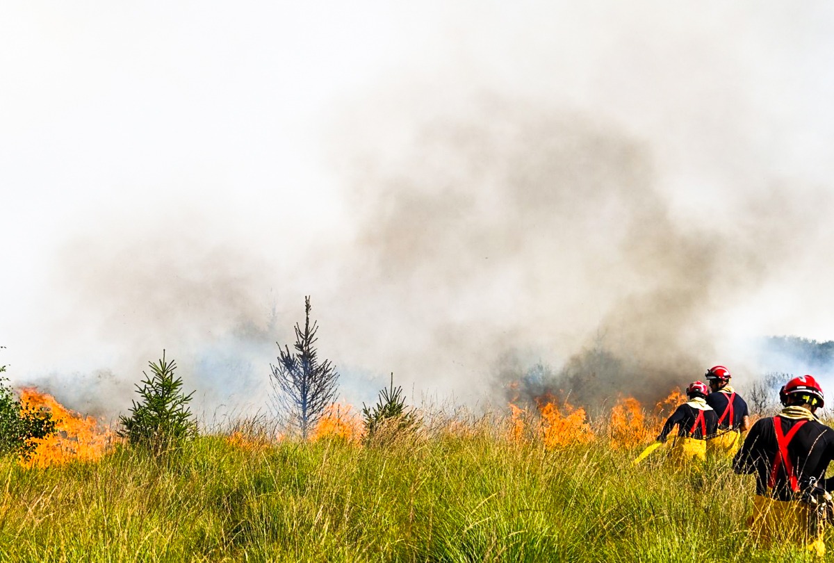 Incendie des Hautes Fagnes: selon le parquet, l’utilisation d’un engin agricole pourrait être à l’origine du feu