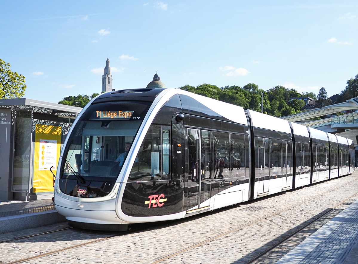 Le tram liégeois à 1,3 milliard d’€ épinglé: « non-conformités, pénalités offertes au constructeur, manque de vision globale et gestion défaillante »