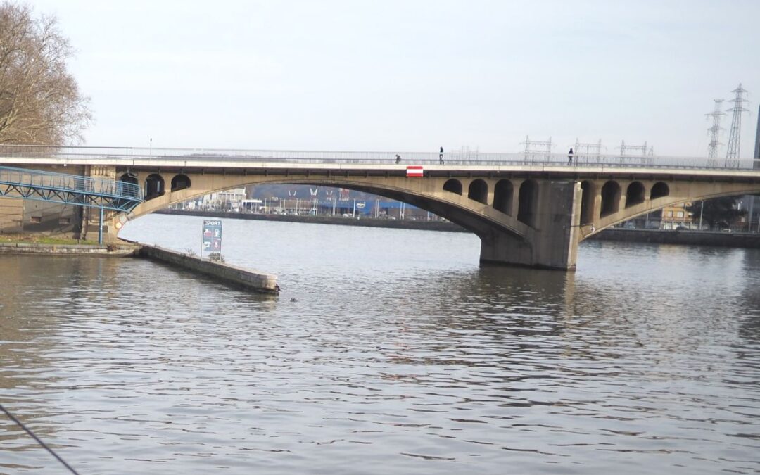 Un corps repêché dans la Meuse quai de Wallonie