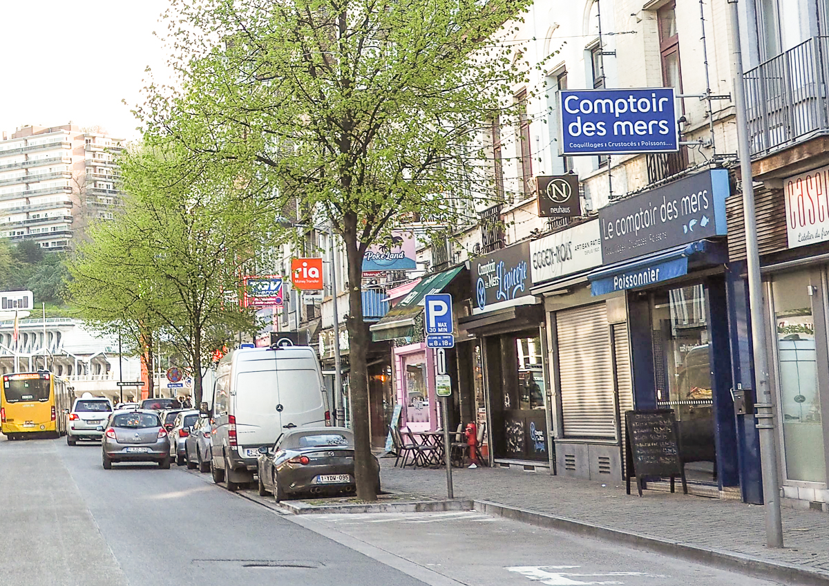 Les places « shop & drive » et « kiss & ride » bientôt munies de caméras détectant les plaques d’immatriculation