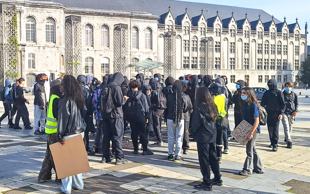 La Ville souhaite l’ouverture des écoles secondaires ce lundi, malgré un appel à la mobilisation dans 6 établissements